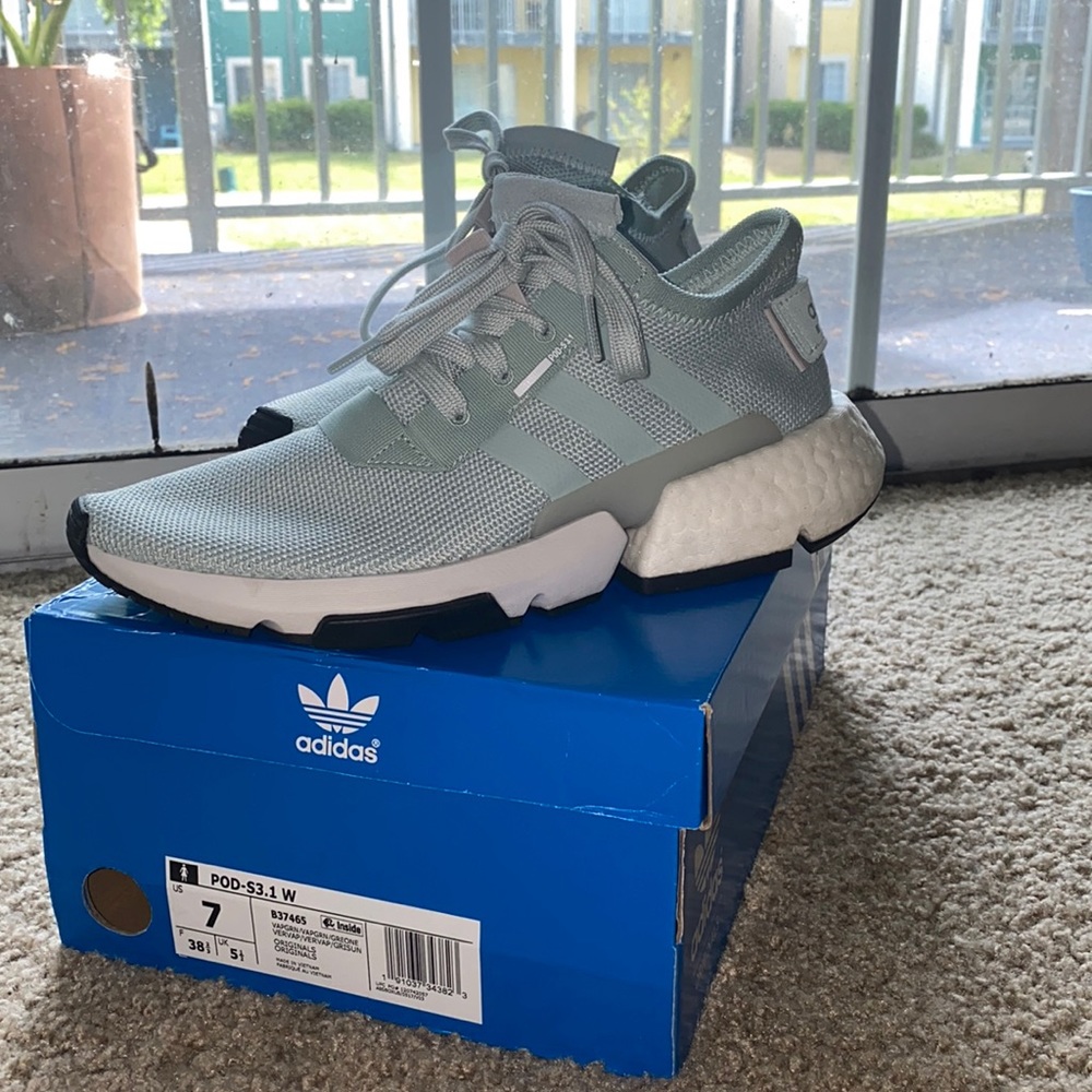 Women’s Adidas POD S3.1 W size 7